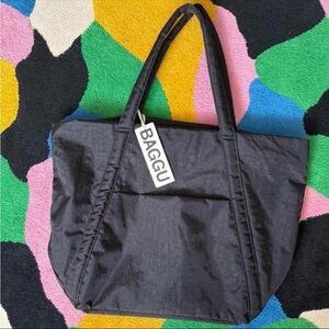 BNWT Baggu Standard Cloud Bag